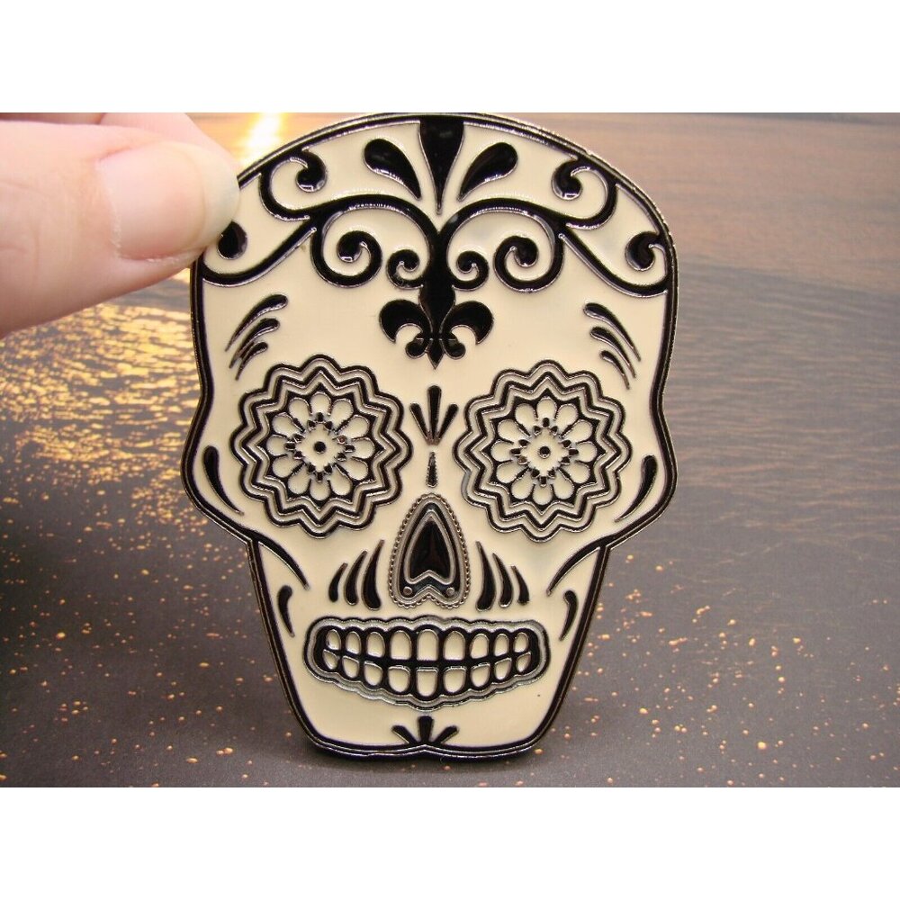 Black White Sugar Skull Belt Buckle Metal Streetwear Day of Dead Floral Mexico - Picture 4 of 10